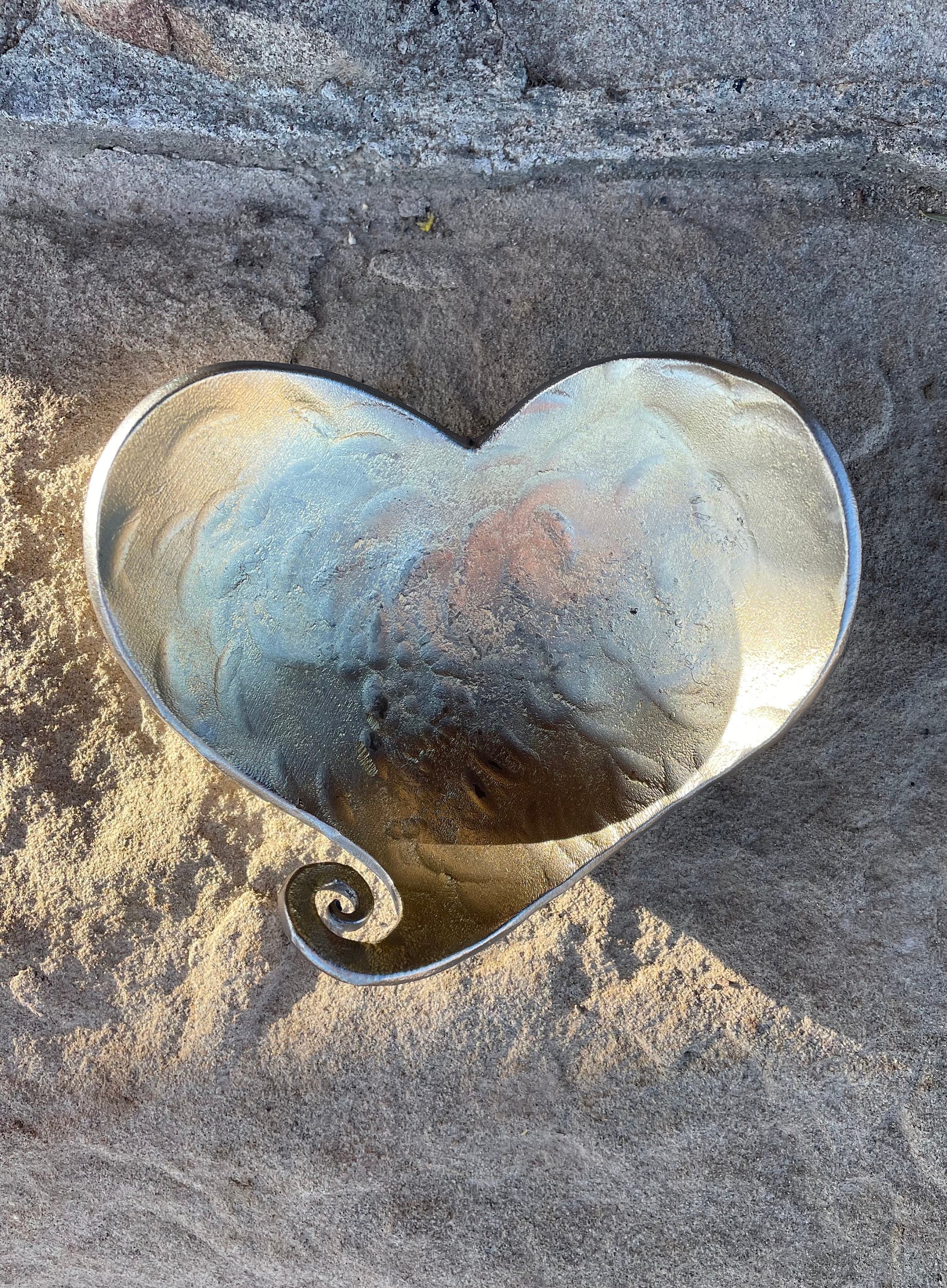 Timeless Heart Bowl