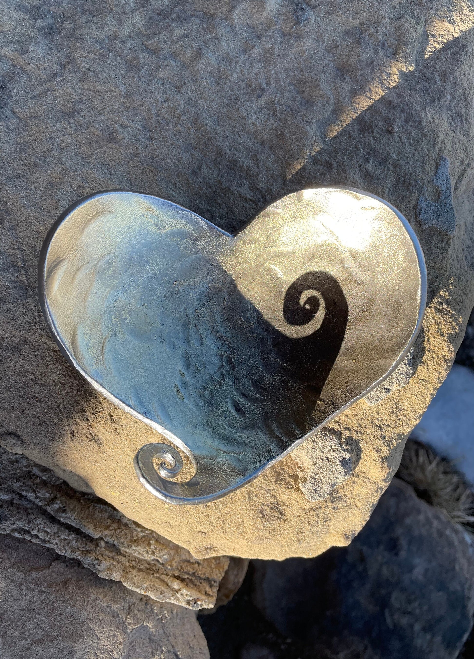 Timeless Heart Bowl